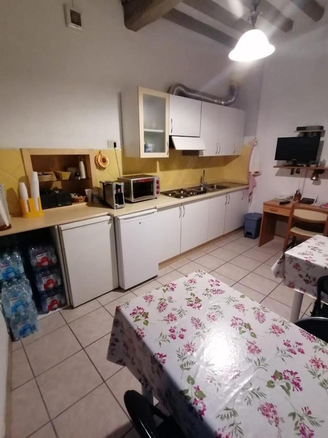 Camere La Torre Volterra Exteriér fotografie